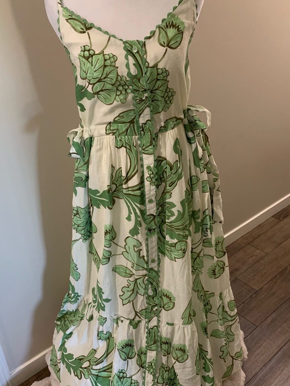entro Cream Midi Dress with Green Floral Print